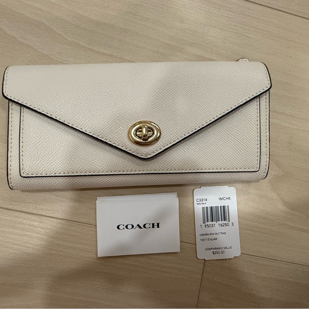 (NWT) Coach Envelope Wallet C3314 - Picture 6 of 9